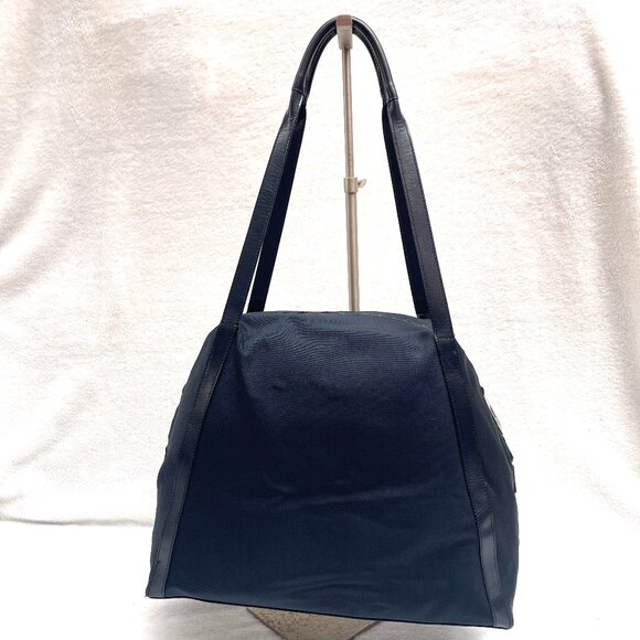 Gucci Vintage Black canvas and leather shoulder bag - Picture 6 of 11